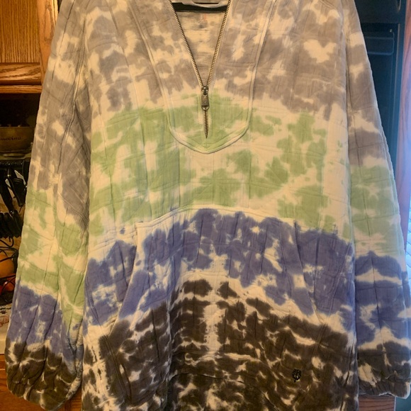 FP Movement by Free People Trapped in Paradise Hoodie - Picture 9 of 14